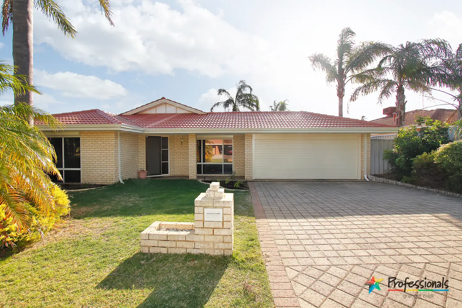 Main view of Homely house listing, 5 Horton Crescent, Marangaroo WA 6064