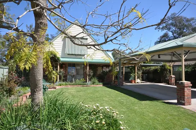 4 Goulburn Court, Wodonga VIC 3690