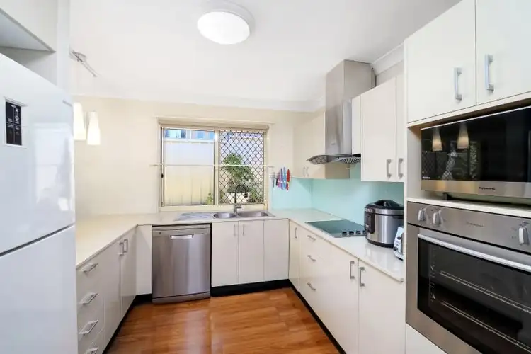 Fourth view of Homely villa listing, 2/8-10 White Street, East Gosford NSW 2250
