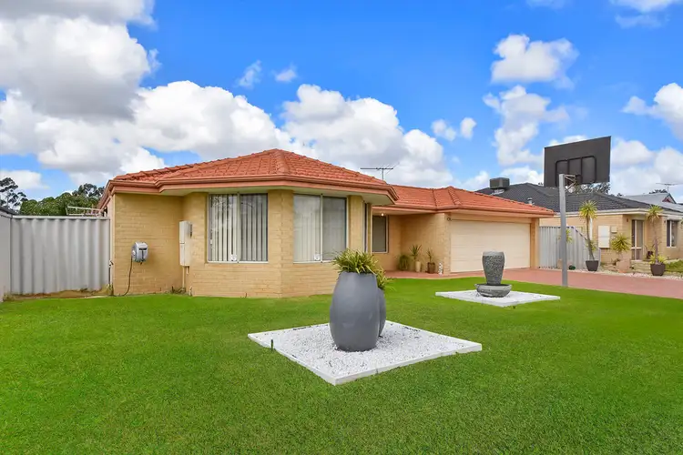 29 Hillwater Promenade, Bennett Springs WA 6063