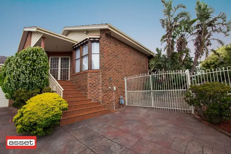 Fourth view of Homely house listing, 11 Kooluna Court, Frankston VIC 3199