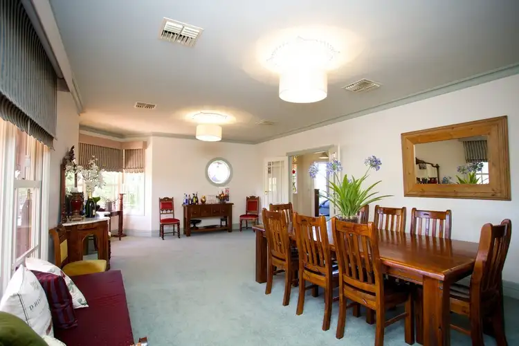 Sixth view of Homely house listing, 8 Finlayson Court, Horsham VIC 3400