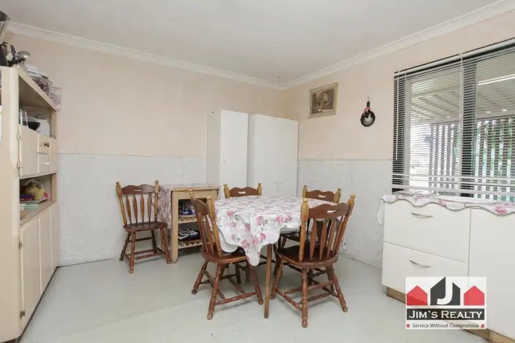 Second view of Homely house listing, 33 Hollybush Way, Kelmscott WA 6111