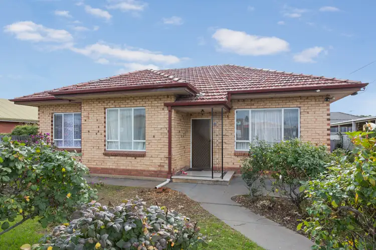 11 Ina Avenue, Ottoway SA 5013