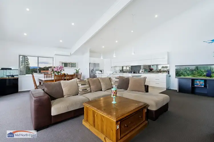 Second view of Homely house listing, 21 Orana Drive, Lake Cathie NSW 2445