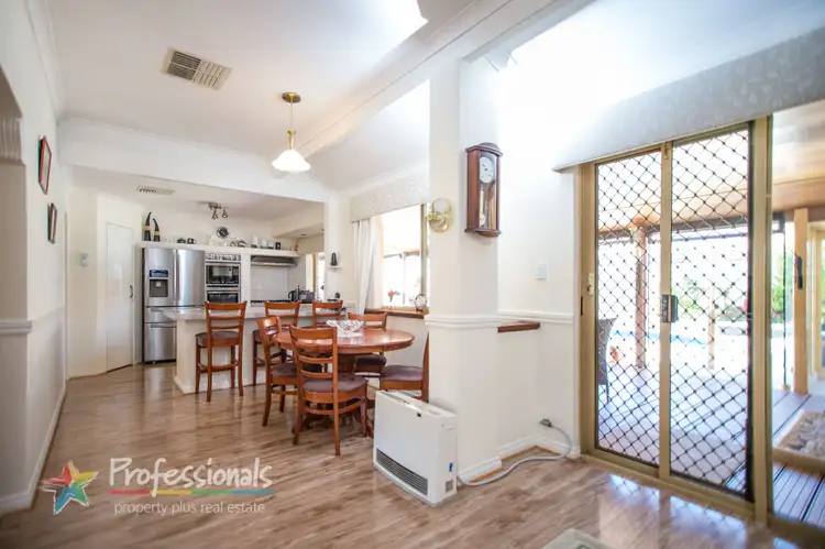 Fifth view of Homely house listing, 1 Aster Court, Thornlie WA 6108