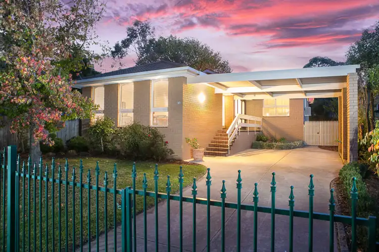 26 Blaxland Drive, Sunbury VIC 3429