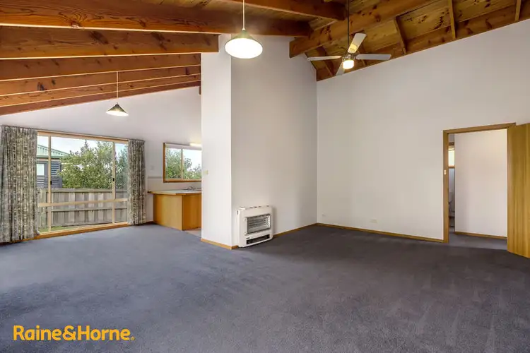 Sixth view of Homely house listing, 33 Thistle Down, Kingston TAS 7050