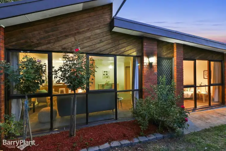 4/61 Mountain View Road, Kilsyth VIC 3137