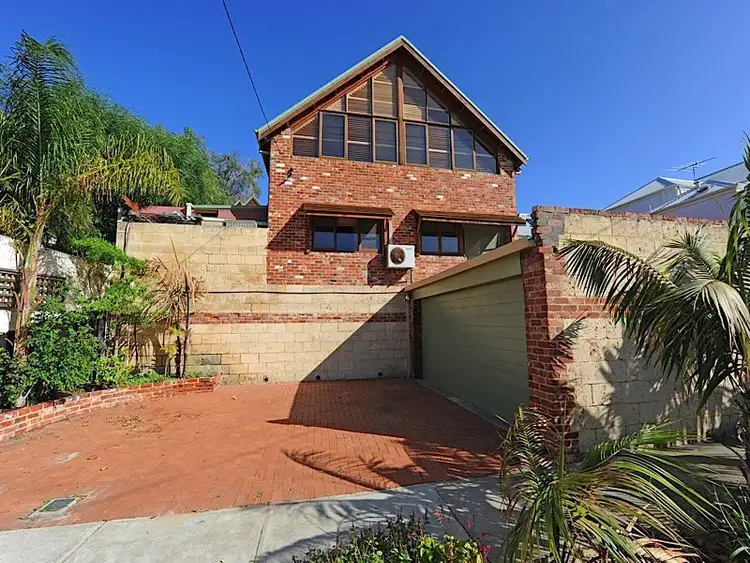 66 Thompson Road, North Fremantle WA 6159