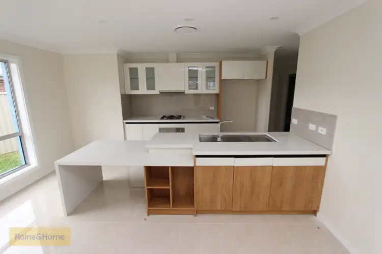 Seventh view of Homely unit listing, 4/40 Wentworth Drive, Kelso NSW 2795