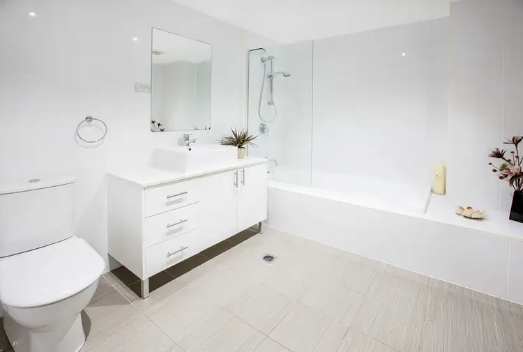 Fifth view of Homely unit listing, 4/83 Marine Parade, Redcliffe QLD 4020
