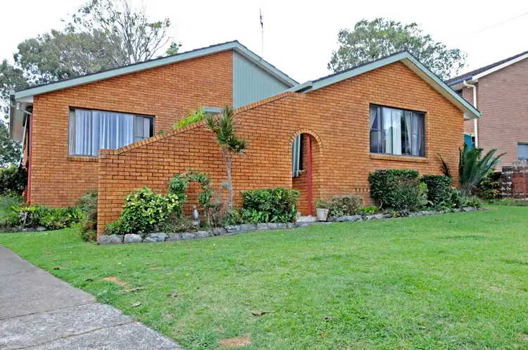 Main view of Homely house listing, 5 Melaleuca Avenue, Lake Cathie NSW 2445