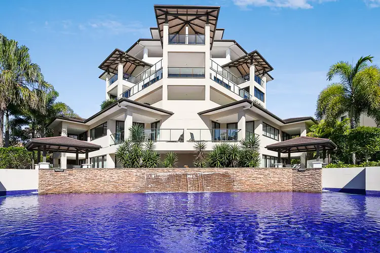 209/468 Esplanade, Torquay QLD 4655