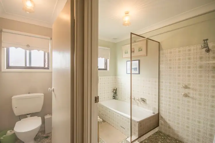 Seventh view of Homely house listing, 8 Henricks Road, Killarney Vale NSW 2261