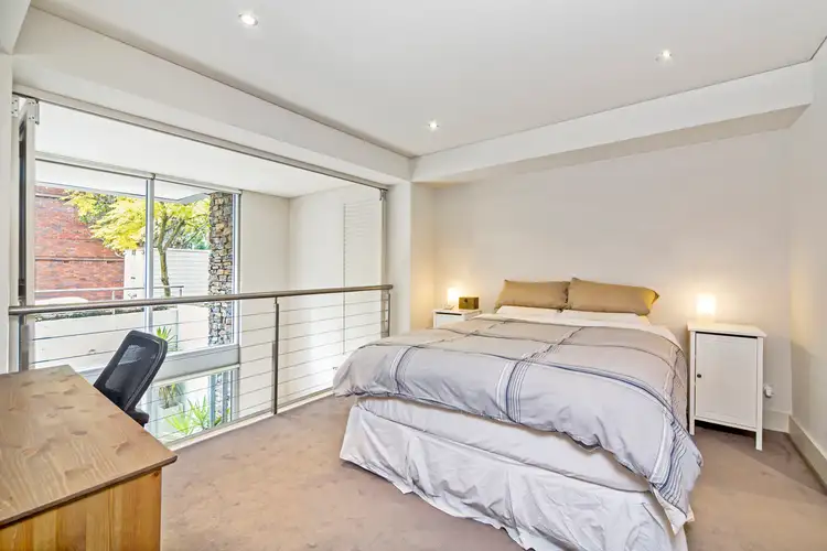 Fifth view of Homely apartment listing, 2/8 Greenknowe Avenue, Elizabeth Bay NSW 2011