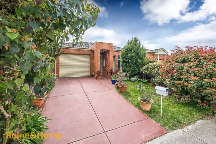 Main view of Homely unit listing, 2/80 Charter Road West, Sunbury VIC 3429
