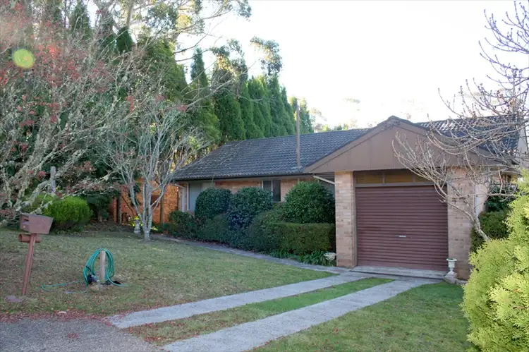 55 McLaughlin  Ave, Wentworth Falls NSW 2782