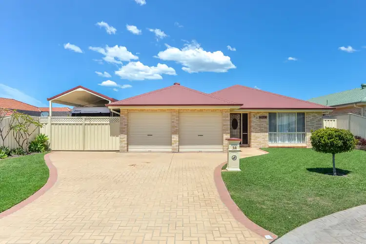 38 Denham Drive, Horsley NSW 2530