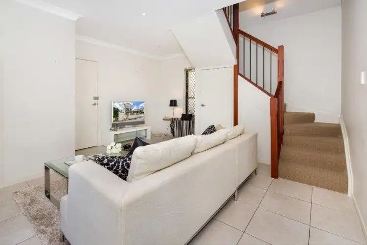 Fourth view of Homely townhouse listing, 1/33 Paragon St, Yeronga QLD 4104