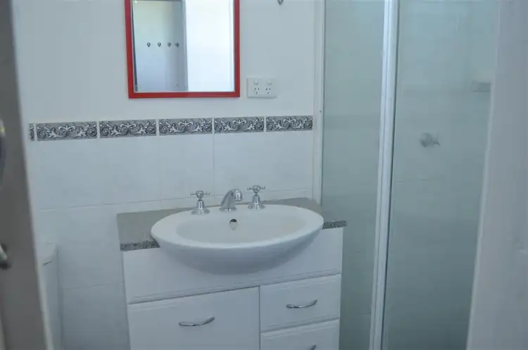 Sixth view of Homely house listing, 34 Simpson Street, Tumut NSW 2720