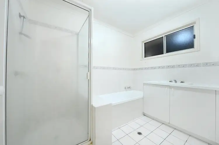 Seventh view of Homely house listing, 2 Irrewaddy Way, Jubilee Pocket QLD 4802