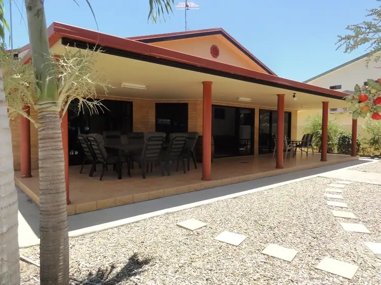 37 Pioneer Drive, Dingo Beach QLD 4800