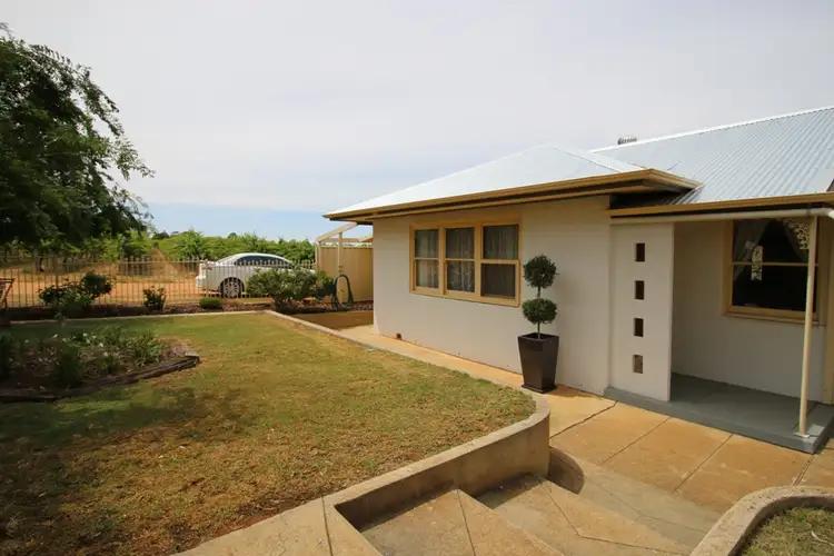 204 Alamein Avenue, Loxton SA 5333