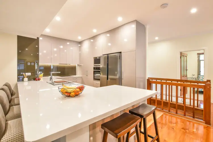16 Klar Avenue, Darlington SA 5047