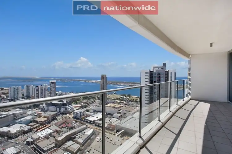 33709/9 Lawson Street, Southport QLD 4215