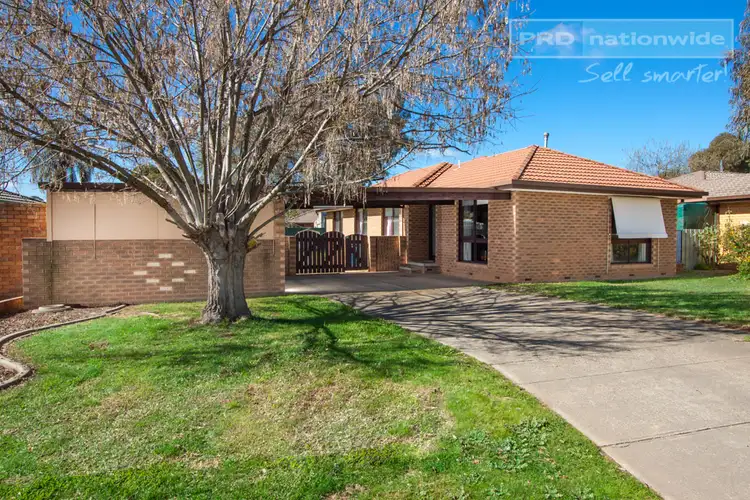 27 Adjin Street, Mount Austin NSW 2650