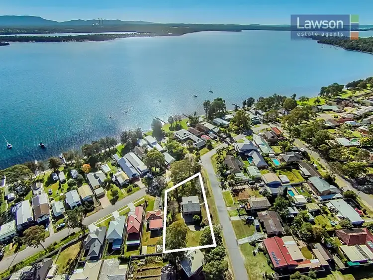 148 Grand Parade, Bonnells Bay NSW 2264