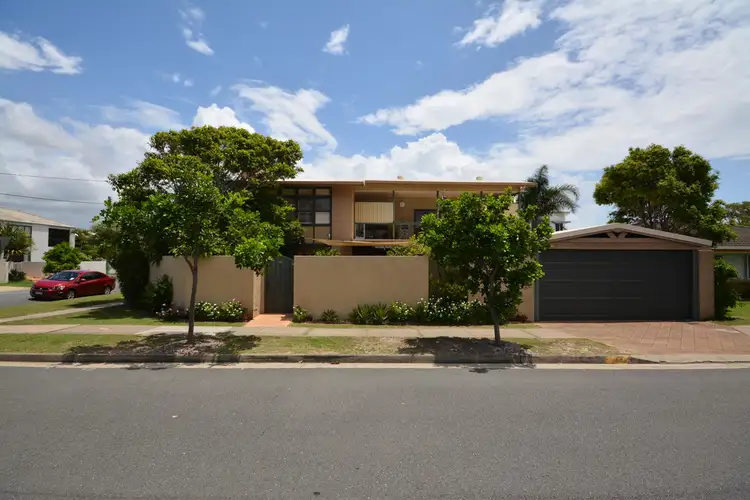 40 Redondo Ave, Miami QLD 4220