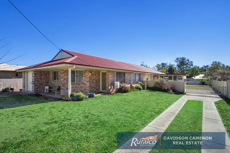 2/4 Burrell Street, Manilla NSW 2346