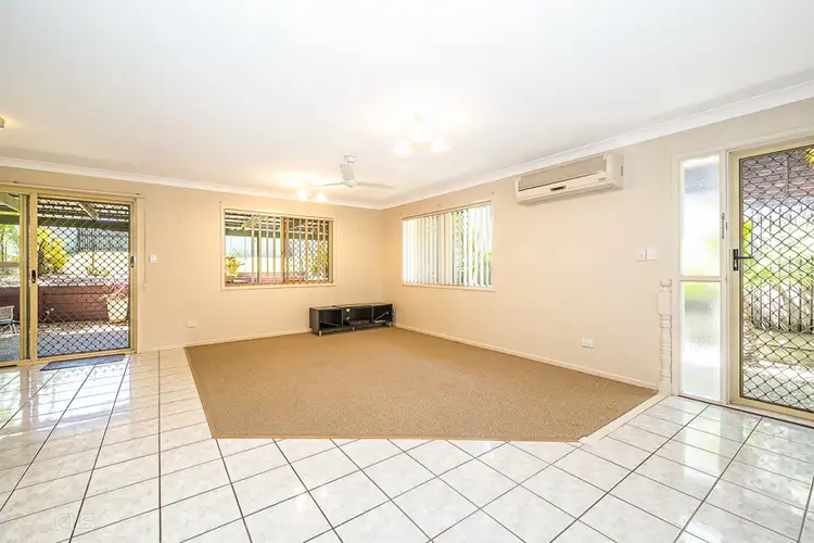 Fourth view of Homely semi-detached listing, 2/28 Headsail Drive, Banksia Beach QLD 4507