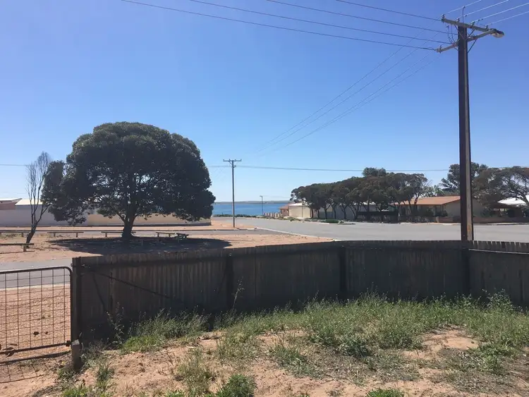 Fifth view of Homely house listing, 1 Kent Street, Thevenard SA 5690