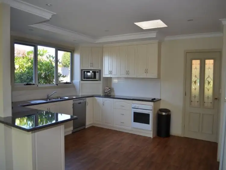 63 Lyons Avenue, Miandetta TAS 7310