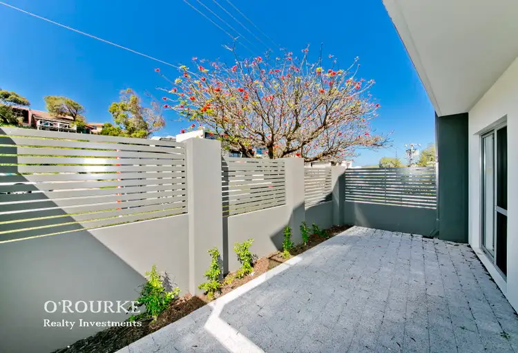 Sixth view of Homely apartment listing, 1/24 Nautilus Cres, Scarborough WA 6019