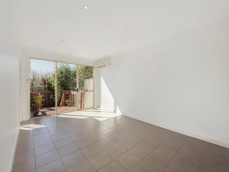 Third view of Homely house listing, 2/40 Douglas Avenue, St Albans VIC 3021
