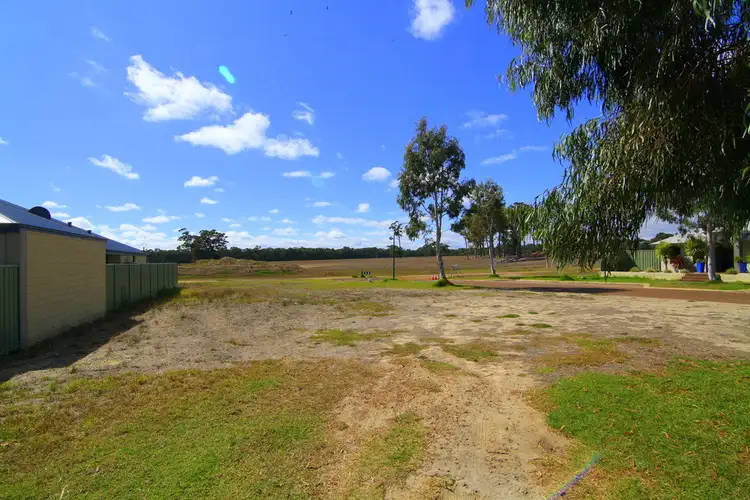 11 Olearia Crescent, Margaret River WA 6285