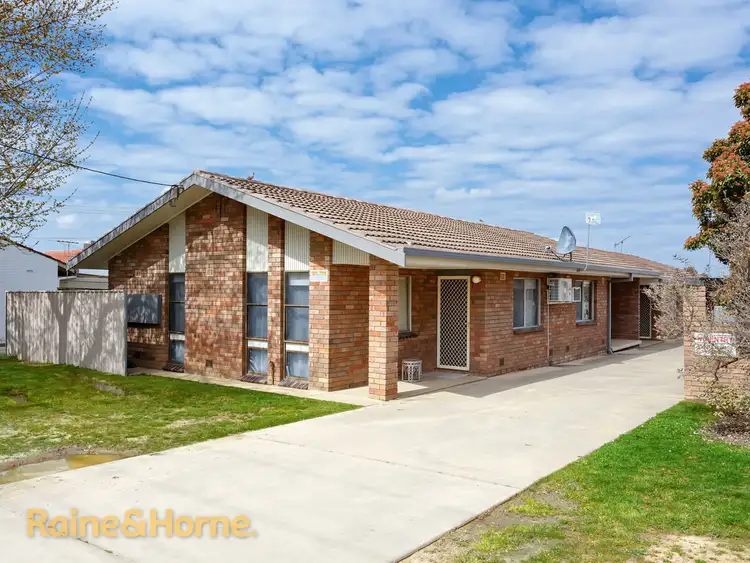1/76 Faye Avenue, Kooringal NSW 2650