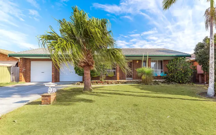 20 Heron Court, Yamba NSW 2464