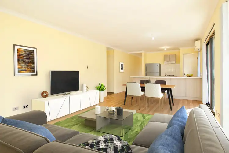 8 Corrour Bend, Bertram WA 6167