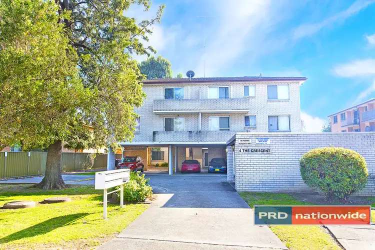 6/4 The Crescent, Penrith NSW 2750