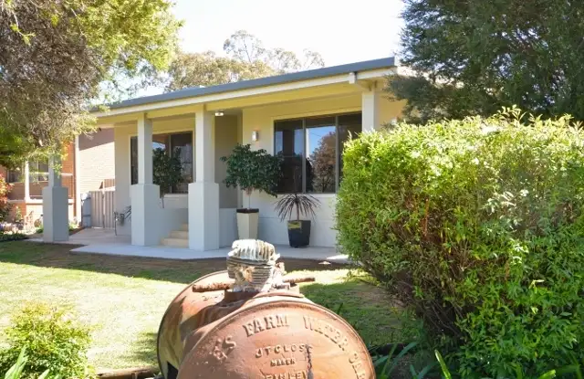 15 Wood Road, Griffith NSW 2680