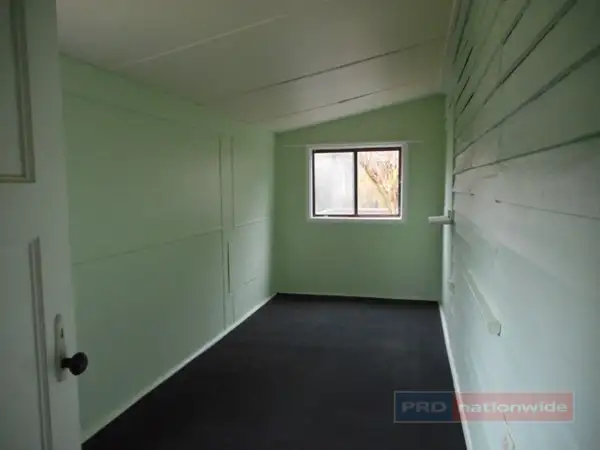 Seventh view of Homely house listing, 8A Sydney Street, Tumut NSW 2720