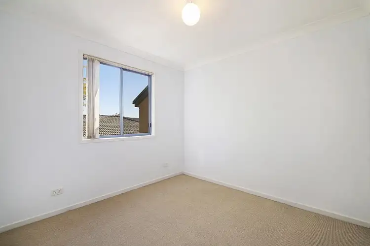 Sixth view of Homely townhouse listing, 2/18 York Street, Point Frederick NSW 2250