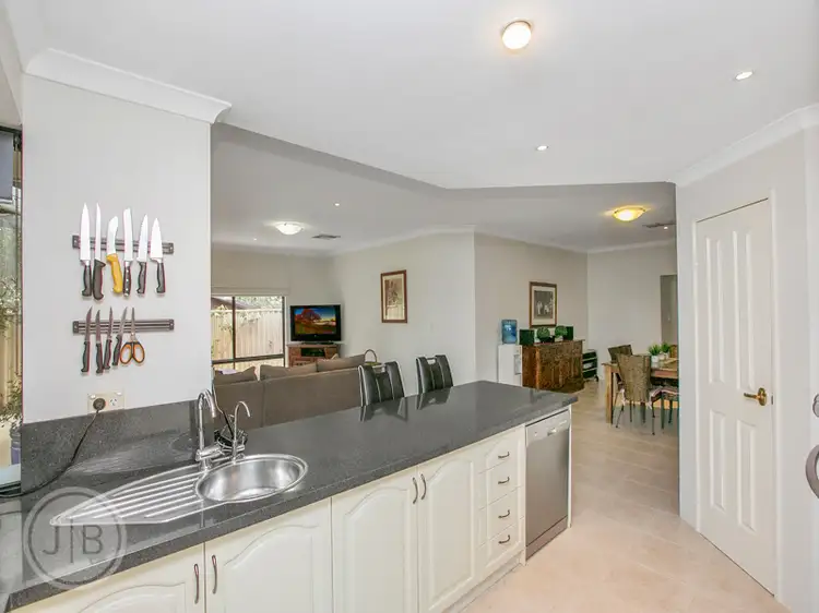 Fourth view of Homely house listing, 2/24 Conochie Crescent, Manning WA 6152
