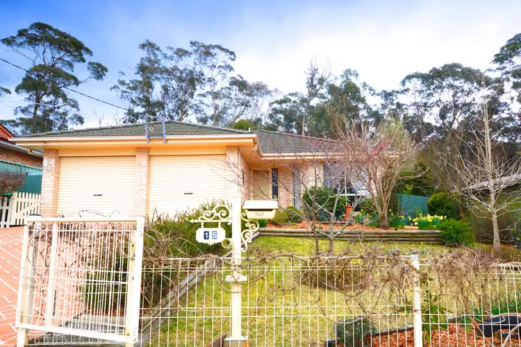 15 Palmer Crescent, Blackheath NSW 2785