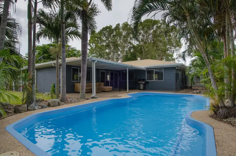 17 Nicklin Drive, Beaconsfield QLD 4740
